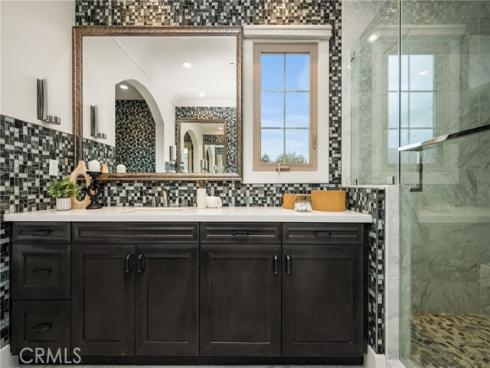 58 Riverboat , Irvine, CA