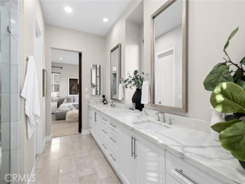 217 Cultivate , Irvine, CA