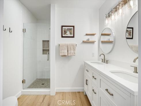 113 Tarocco , Irvine, CA