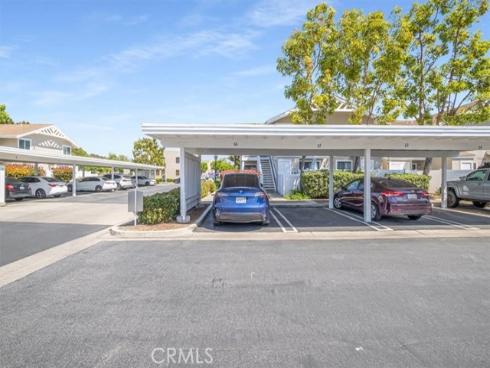 113 Tarocco , Irvine, CA