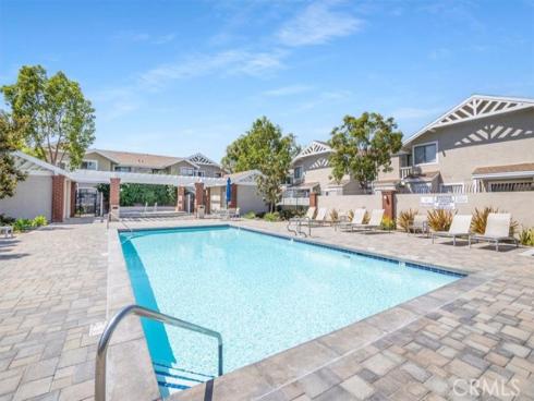 113 Tarocco , Irvine, CA