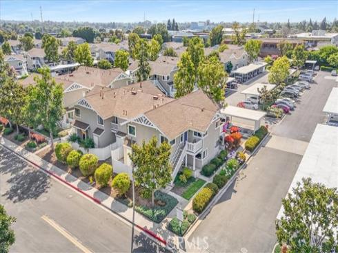 113 Tarocco , Irvine, CA