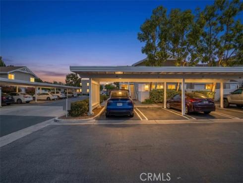 113 Tarocco , Irvine, CA
