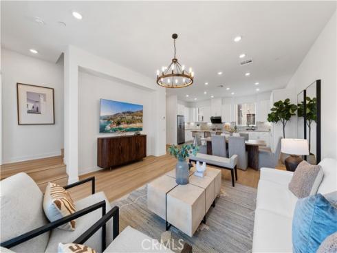 253 Sash , Irvine, CA