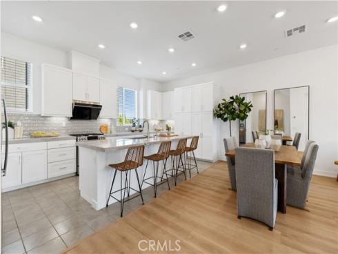253 Sash , Irvine, CA