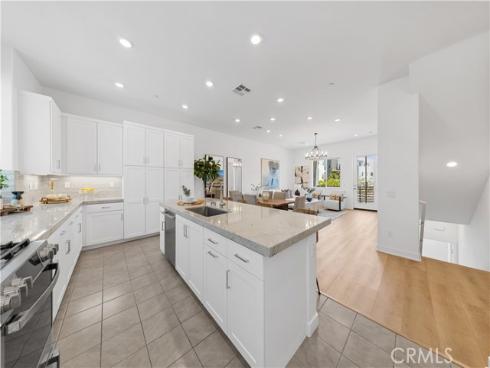 253 Sash , Irvine, CA