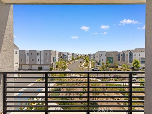 253 Sash , Irvine, CA