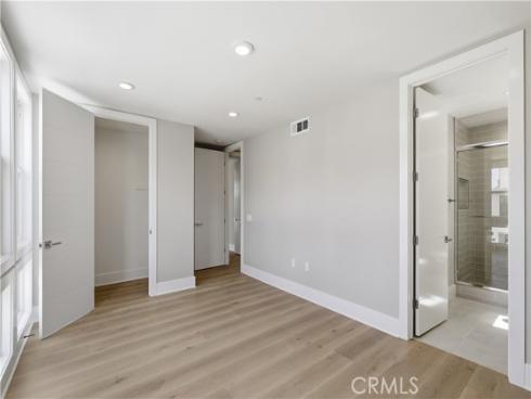 156 Apron , Irvine, CA