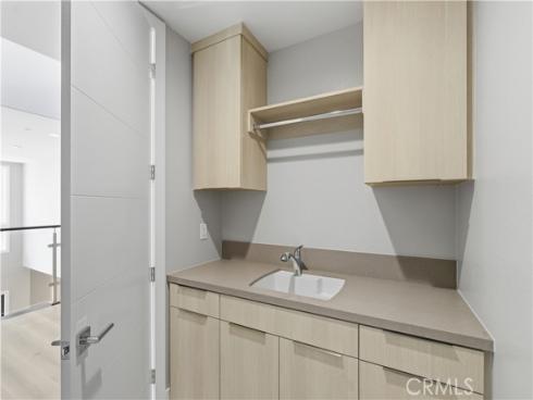 156 Apron , Irvine, CA