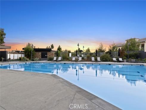 305  Novel  , Irvine, CA