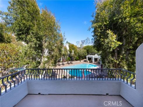 8 Longbourn Aisle , Irvine, CA