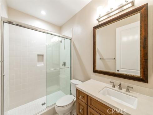 55 Hazelton , Irvine, CA