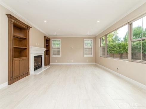 55 Hazelton , Irvine, CA