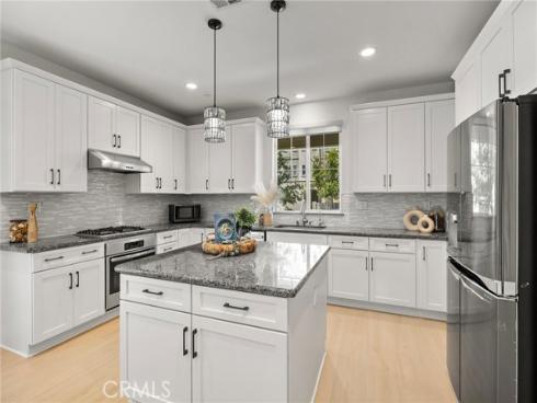 128 Mongoose , Irvine, CA