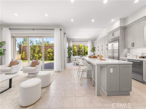 147 Fairgreen , Irvine, CA