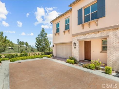 147 Fairgreen , Irvine, CA