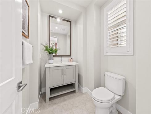 147 Fairgreen , Irvine, CA