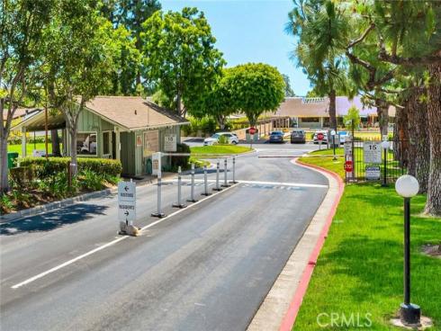 5200 Irvine Blvd. 285 , Irvine, CA