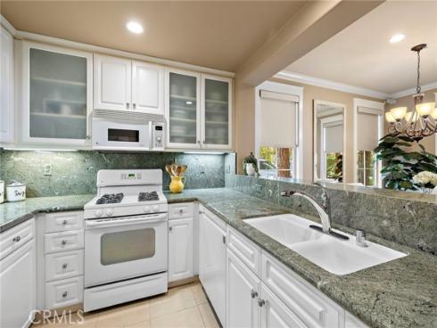 62 Dovetail , Irvine, CA