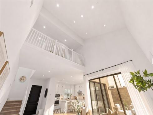 107 Petunia , Irvine, CA