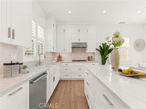 107 Petunia , Irvine, CA