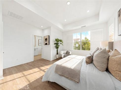 107 Petunia , Irvine, CA