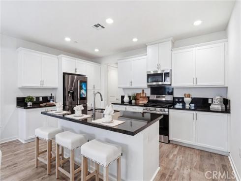 102 Trailblaze , Irvine, CA