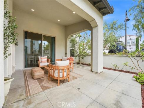 102 Trailblaze , Irvine, CA