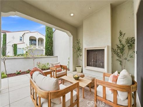 102 Trailblaze , Irvine, CA