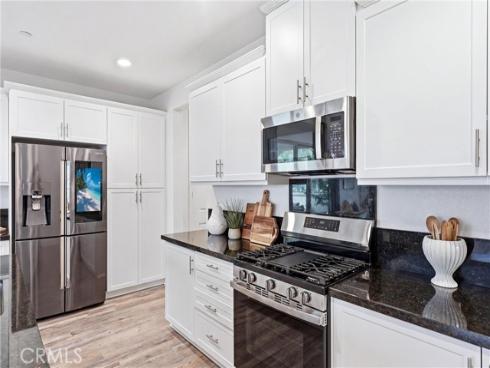 102 Trailblaze , Irvine, CA