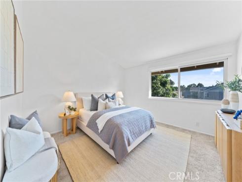 51 Ashbrook , Irvine, CA