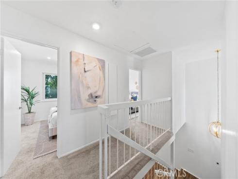 51 Ashbrook , Irvine, CA