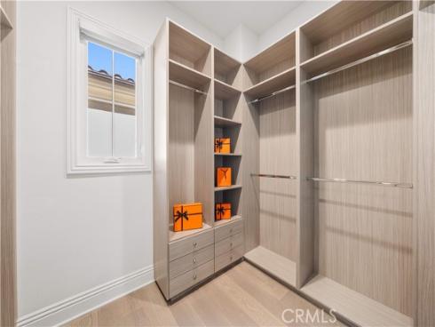 57 Kite , Irvine, CA