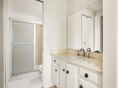 3672 Blackthorn , Irvine, CA