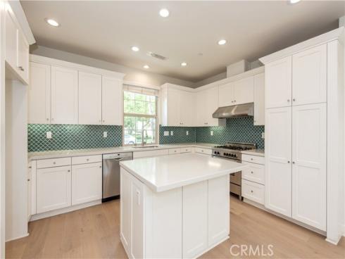152 Excursion , Irvine, CA