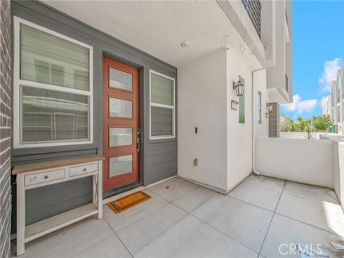 233  Sash  , Irvine, CA