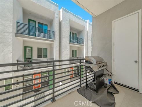 233  Sash  , Irvine, CA