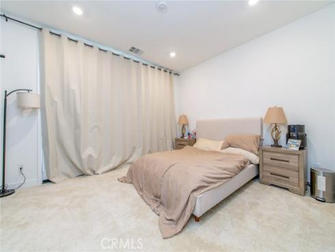 233  Sash  , Irvine, CA