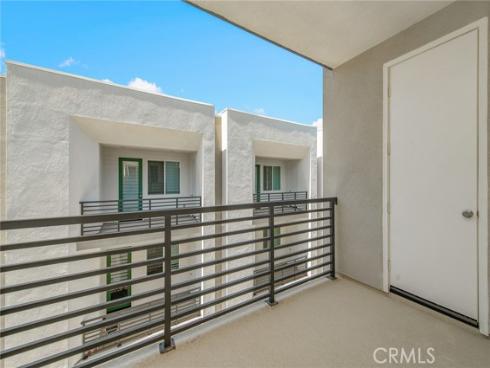 233  Sash  , Irvine, CA