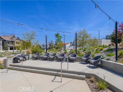 233  Sash  , Irvine, CA