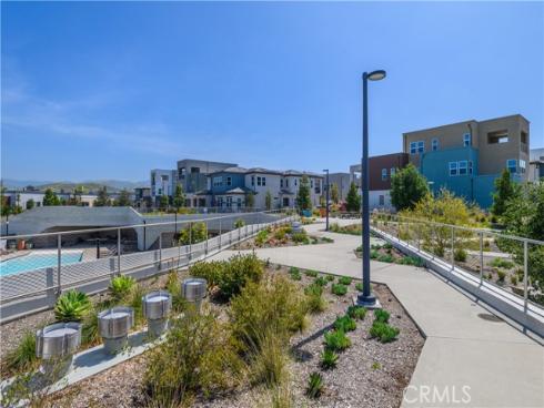 233  Sash  , Irvine, CA