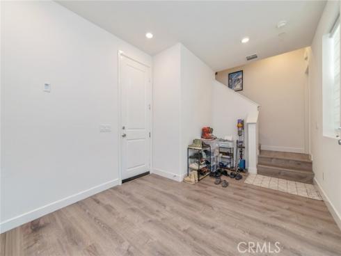 233  Sash  , Irvine, CA