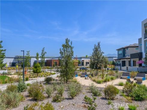233  Sash  , Irvine, CA