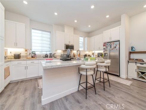 233  Sash  , Irvine, CA