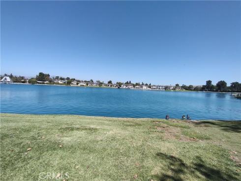 36 Woodleaf , Irvine, CA