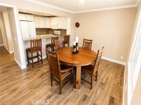 36 Woodleaf , Irvine, CA