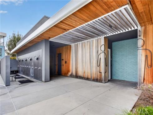 382 Chorus , Irvine, CA