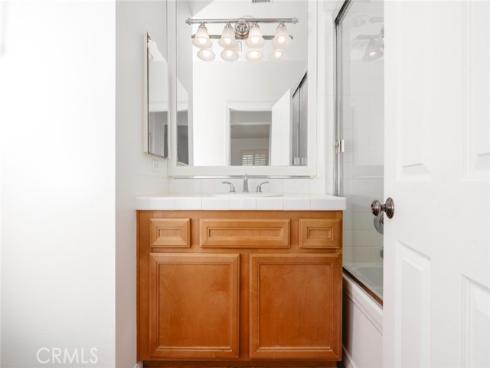 127 Jadestone , Irvine, CA
