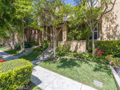127 Jadestone , Irvine, CA
