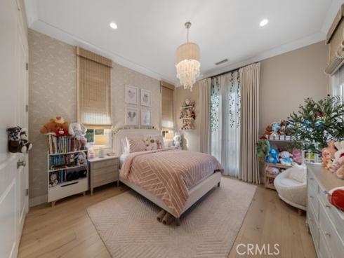 100 Boulder Pass , Irvine, CA